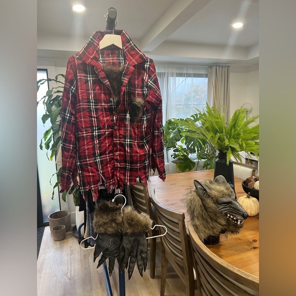 Werewolf Costume LARGE (13-14 years)